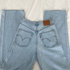 Levi’s wide leg jeans